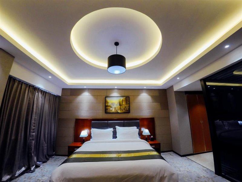 Sentrim 680 Hotel Nairobi Exteriör bild