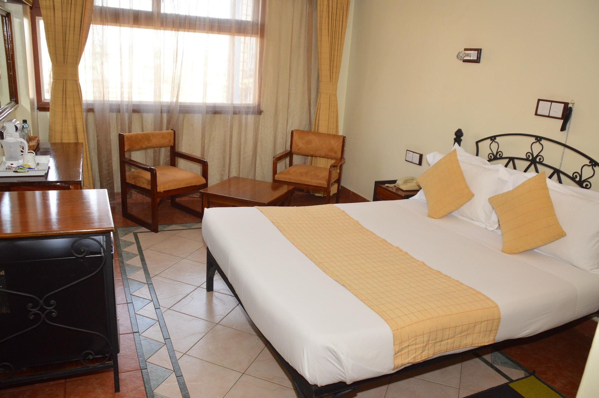 Sentrim 680 Hotel Nairobi Exteriör bild