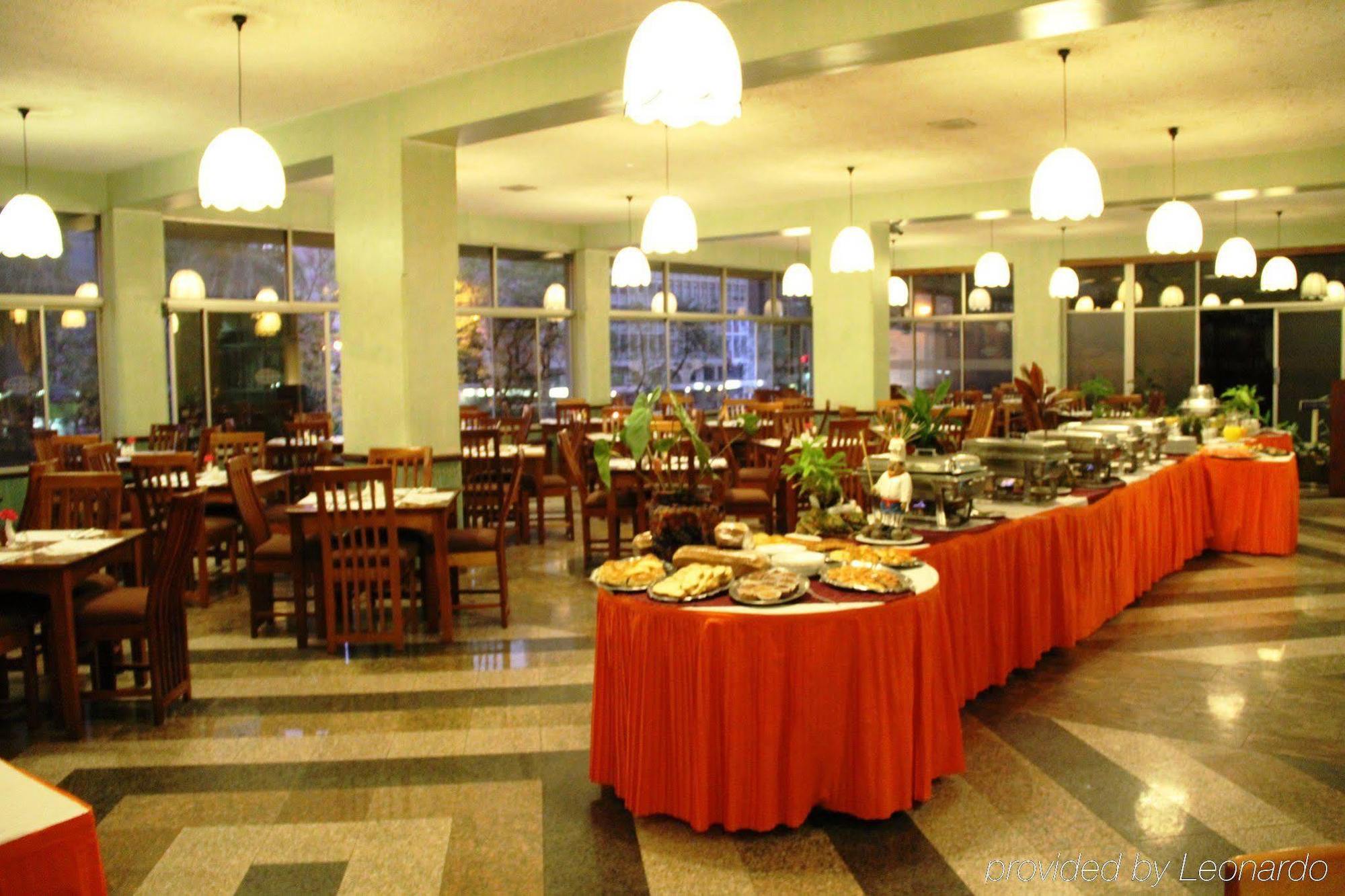Sentrim 680 Hotel Nairobi Restaurang bild