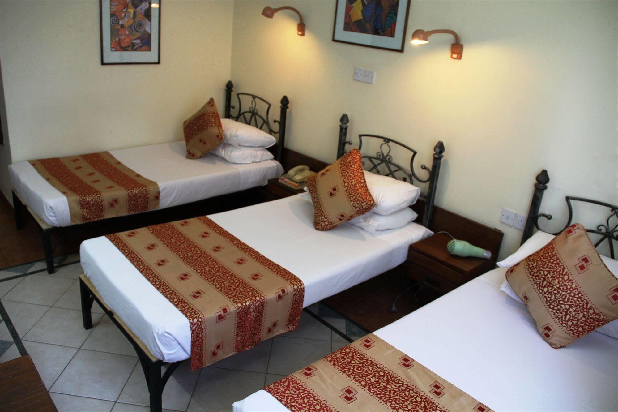 Sentrim 680 Hotel Nairobi Exteriör bild